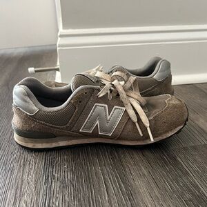 New balance 574 Sneakers Grey Women’s size 8